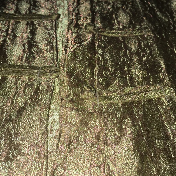 Unique, Gold, button up - Picture 2 of 4